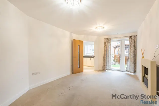 High View, Bedford, MK41, photo 3