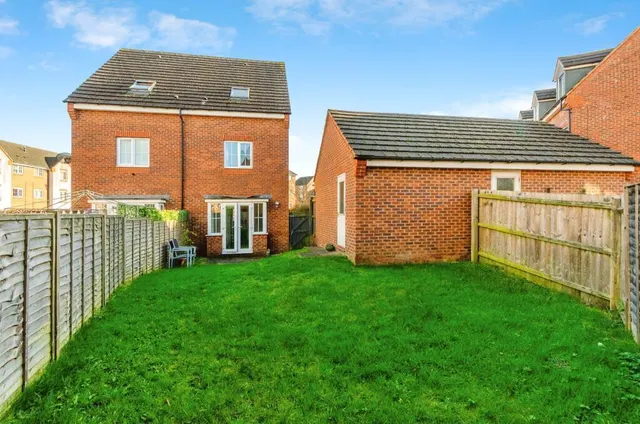 Photo 2 — Newhome Way, Walsall, WS3