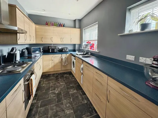 Holland Close, Loughborough, LE11, photo 2