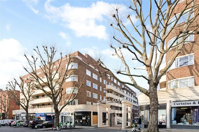 Photo 2 — Sheen Road, Richmond, TW9