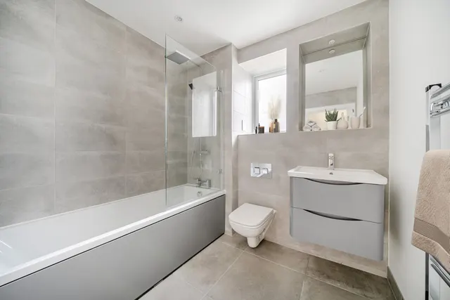 Croydon Road, Beckenham, BR3, photo 1