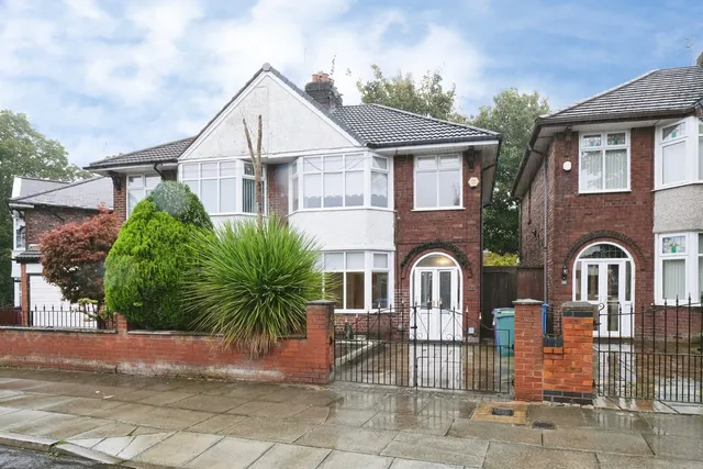 Oakhill Park, Liverpool, L13, photo 1