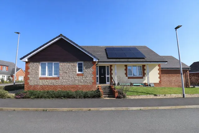 Fallow Close, South Molton, EX36, photo 1