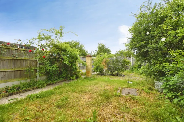 Kenneth Road, Basildon, SS13, photo 3