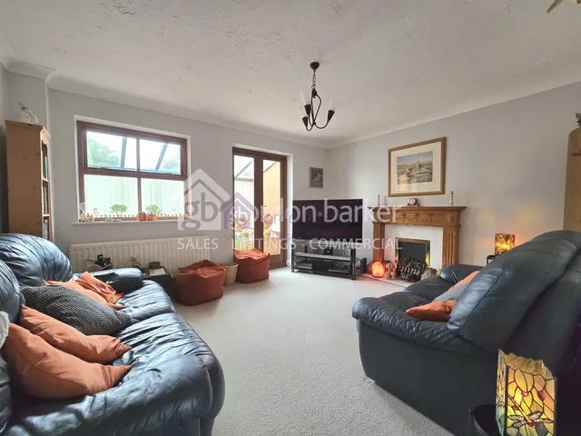 Photo 2 — Cowslip Road, Broadstone, BH18 9QZ