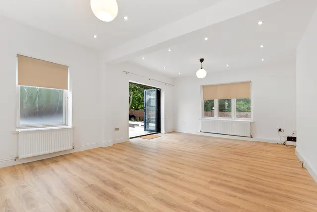 Croydon Road, Wallington, SM6, photo 3