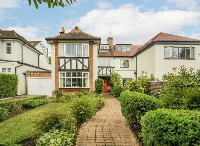 Hodford Road, Golders Green, NW11, photo 1