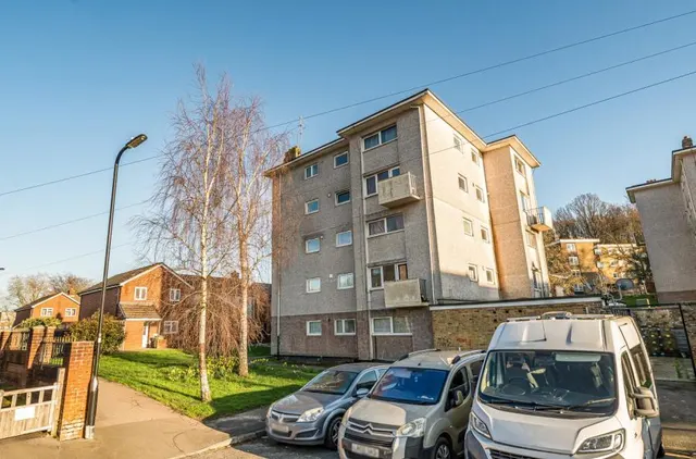 Proctor Close, Southampton, SO19, photo 1