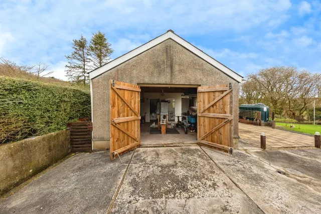 Four Roads, Kidwelly, SA17, photo 3