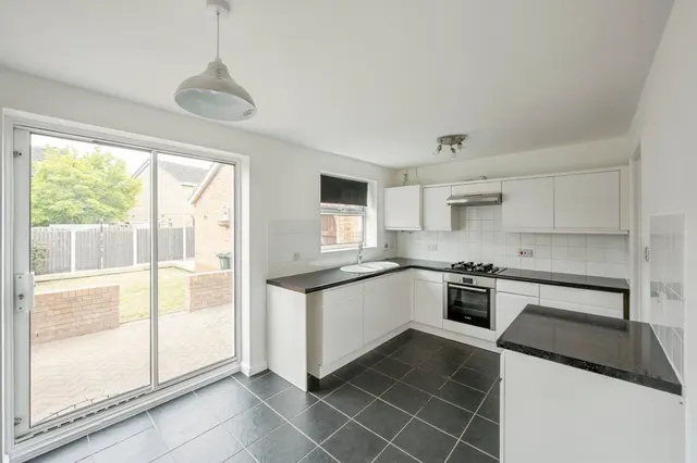 Photo 2 — Pippin Court, Maltby, ROTHERHAM