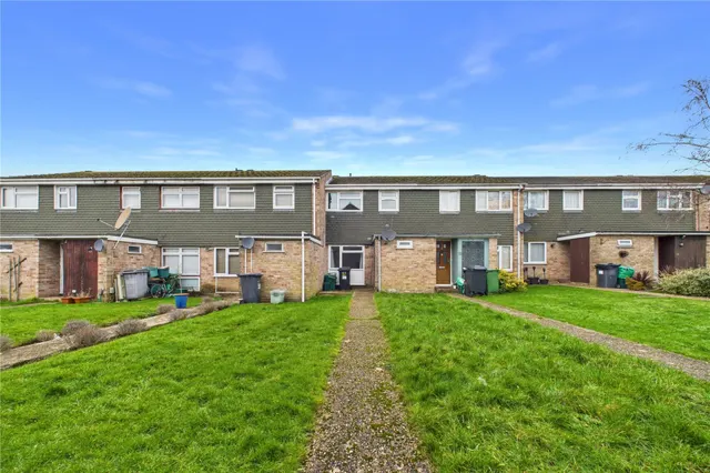 Browning Close, Thatcham, RG18, photo 1