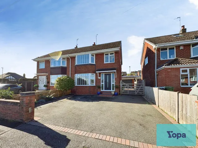 Diamond Close, Meir Heath, ST3, photo 1