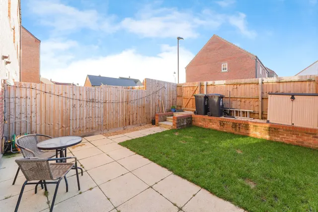 Highfield Drive, Ely, CB6, photo 3