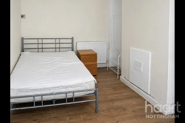 Claude Street, Dunkirk, NG7, photo 2