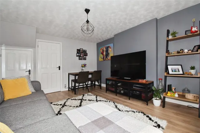 Pochins Close, Wigston, LE18, photo 2