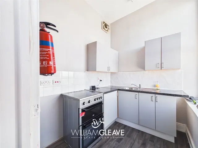 Photo 2 — East Parade, Llandudno, Conwy, LL30 1BE