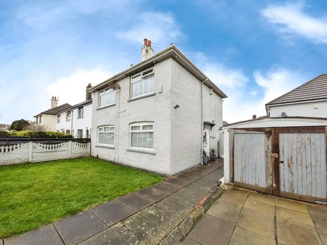 Crosgrove Road, Clubmore, Liverpool, photo 1
