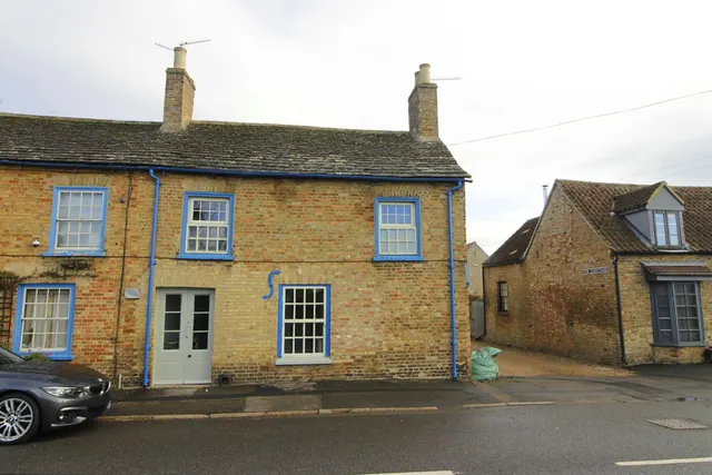 1 bedroom flat, Whittlesey Road, Thorney, PE6