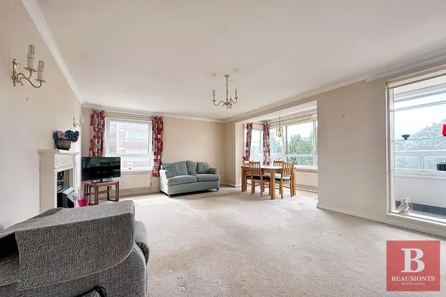 Photo 3 — Preston Park Avenue, Brighton BN1 6HR