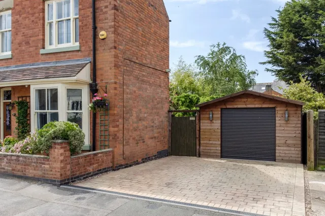 Wellington Street, Syston, LE7, photo 3