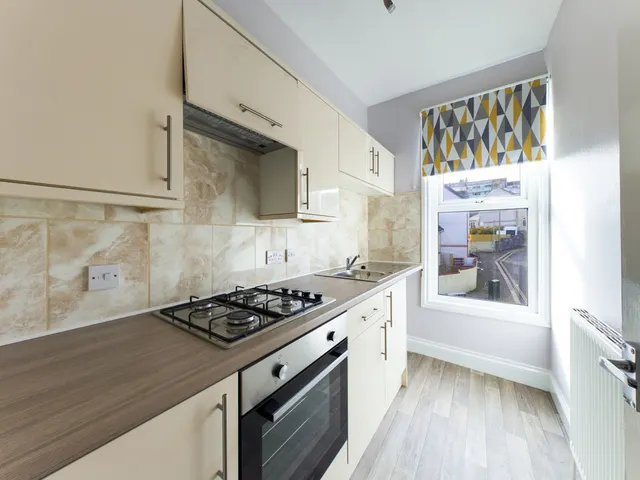 St Levan Road, Stoke, photo 1