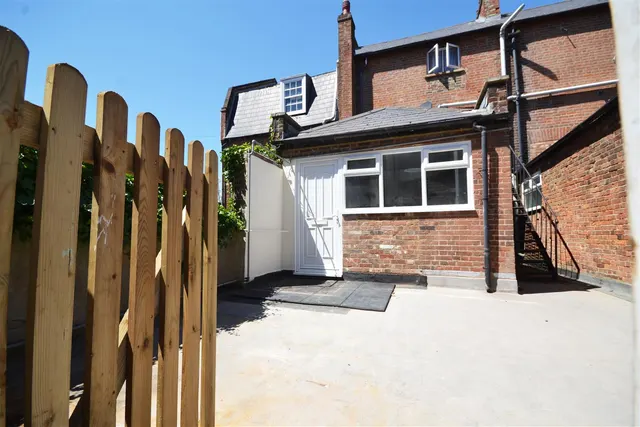 Portland Place, Hastings, East Sussex, TN34 1QN, photo 1