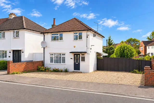 Kings Road, London Colney, AL2, photo 1