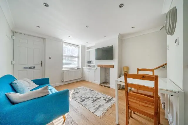Bear Garden Road, Banbury, OX16, photo 2