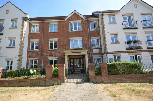 Royston Road, Baldock, SG7, photo 2