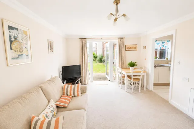 Royston Road, Baldock, SG7, photo 1