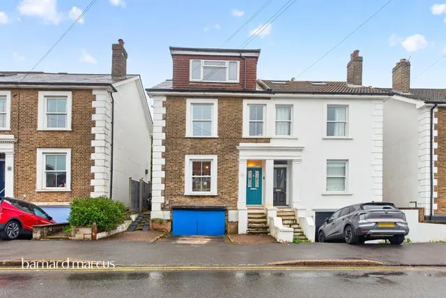 Ladbroke Road, Redhill, RH1, photo 1