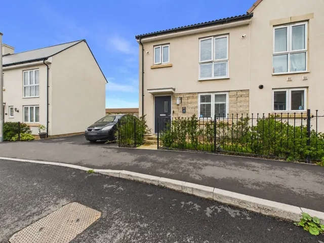 Dyer Street, Banwell, BS29, photo 1