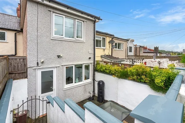 Tan Y Graig, Bangor, LL57, photo 2