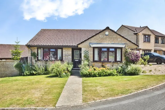 Walscombe Close, Stoke-Sub-Hamdon, TA14, photo 1