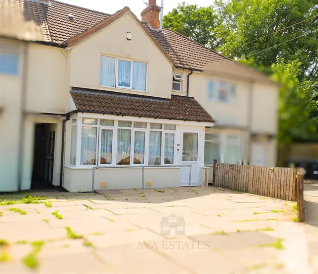 Photo 2 — Otley Grove, Birmingham B9 5UB