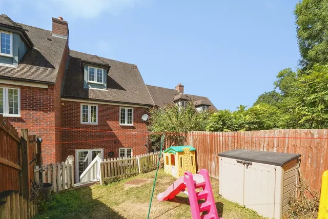 Parsons Close, Dursley, GL11, photo 1