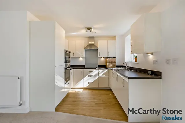 Studio Way, Borehamwood, WD6, photo 1