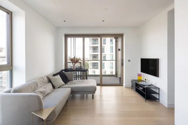 Downs Road, London, E5, photo 2