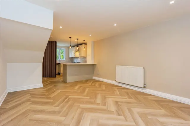 Photo 2 — Petrel Close, Stockport, Greater Manchester, SK3