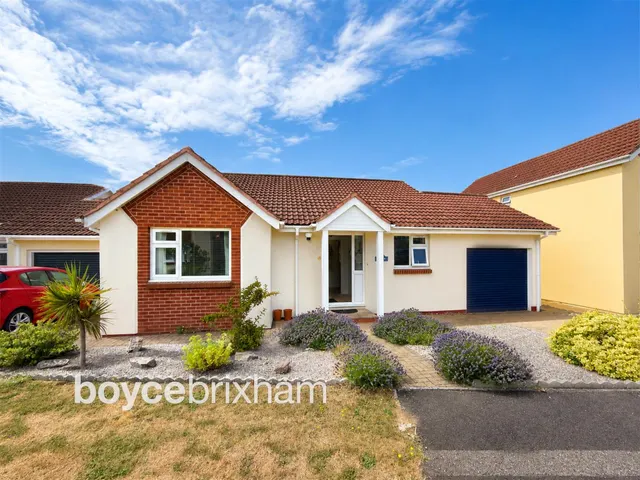 Ridgemark Close, Brixham, photo 1