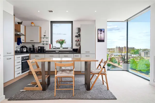 City Road, London, EC1V, photo 1