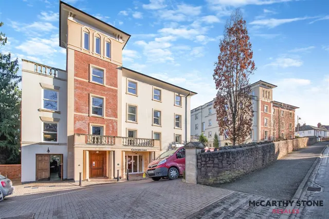 Victoria Road, Malvern, WR14, photo 2