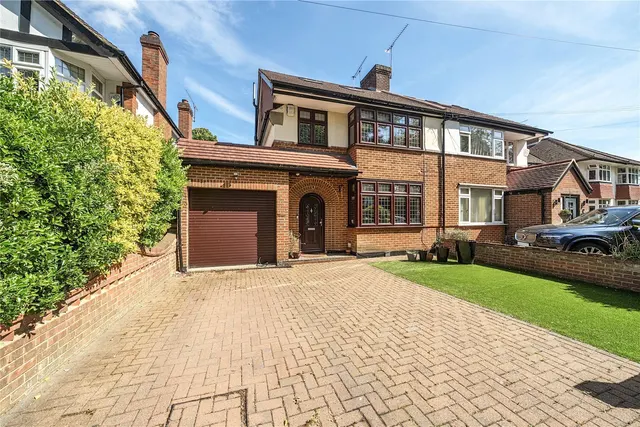 Gleeson Drive, Orpington, BR6, photo 1