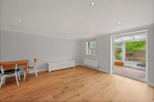 Schooner Close, London, E14, photo 2