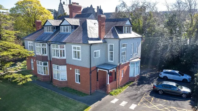 Siliwen Road, Bangor, LL57, photo 1