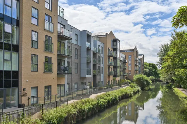 45 Grover House, The Embankment, Hemel Hempstead, photo 1