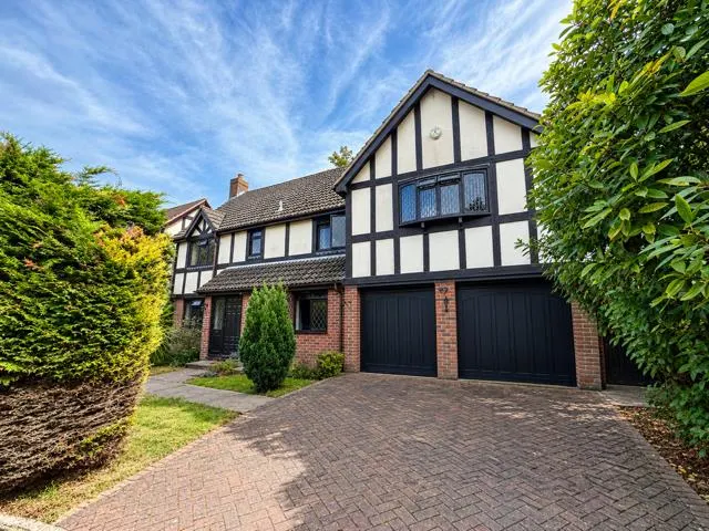 Rectory Close, Eastbourne, BN20, photo 1