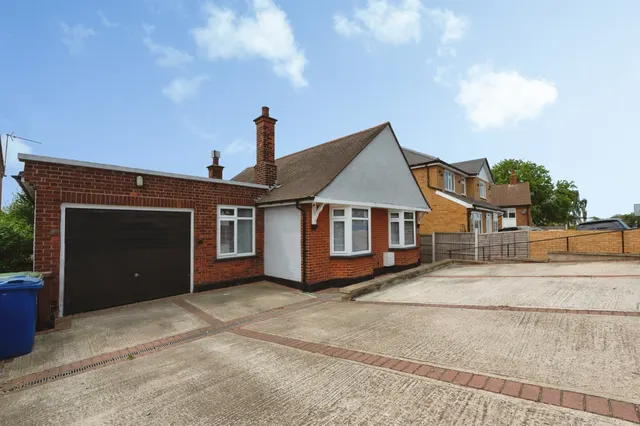 4 bedroom house — River View, Chadwell St Mary, Grays