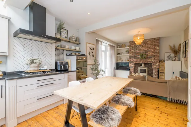 Broomhey Avenue, Whitley, WN1, photo 2