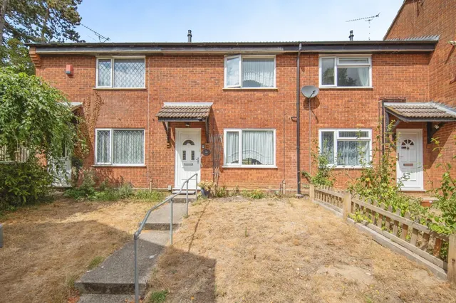 Yew Tree Rise, Pinewood, Ipswich, photo 1